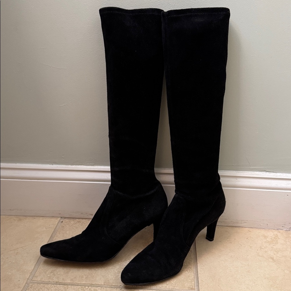Stuart Weitzman black knee high suede boots sz 8.5N